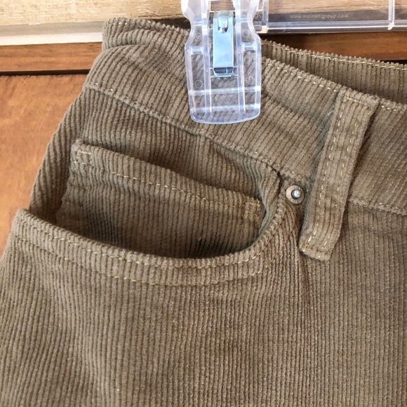 Dark khaki/brown colored corduroy pants - Picture 3 of 6
